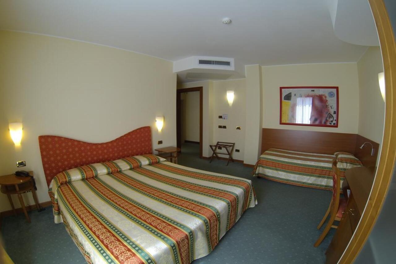 Hotel Miro' Garda  Exterior photo