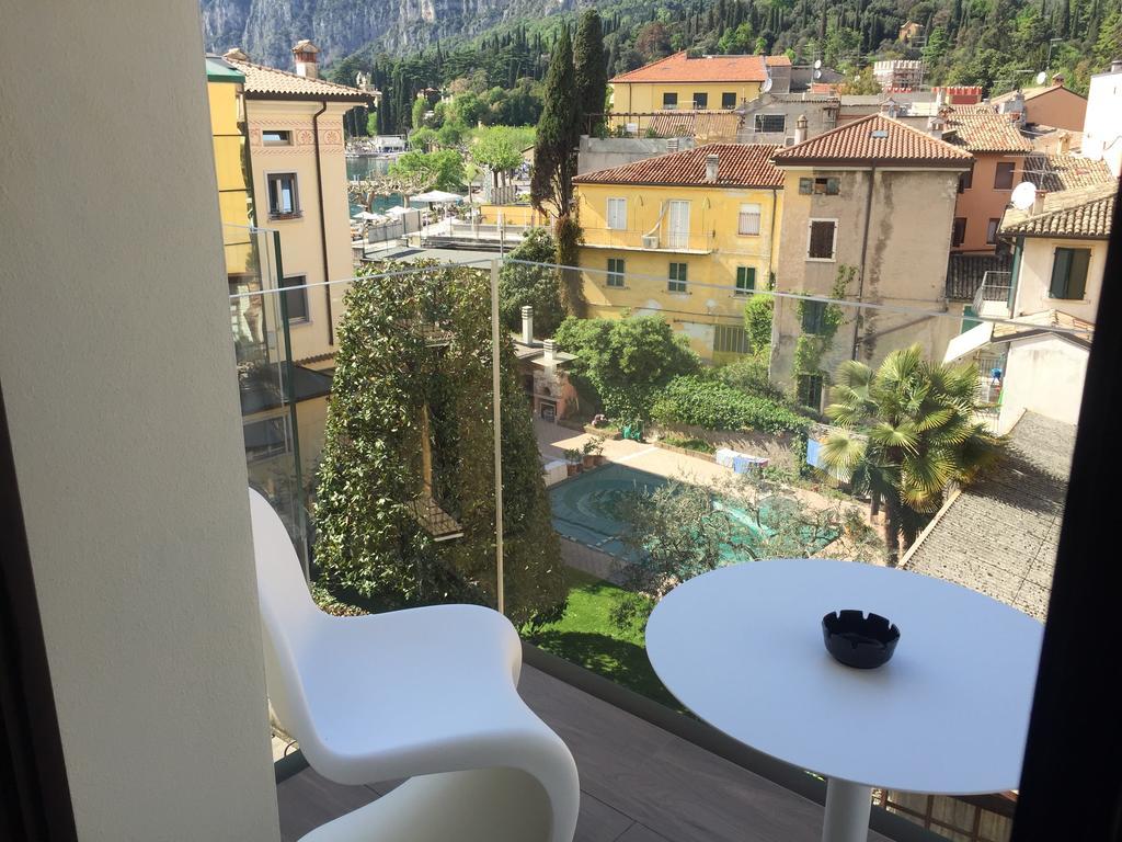 Hotel Miro' Garda  Exterior photo
