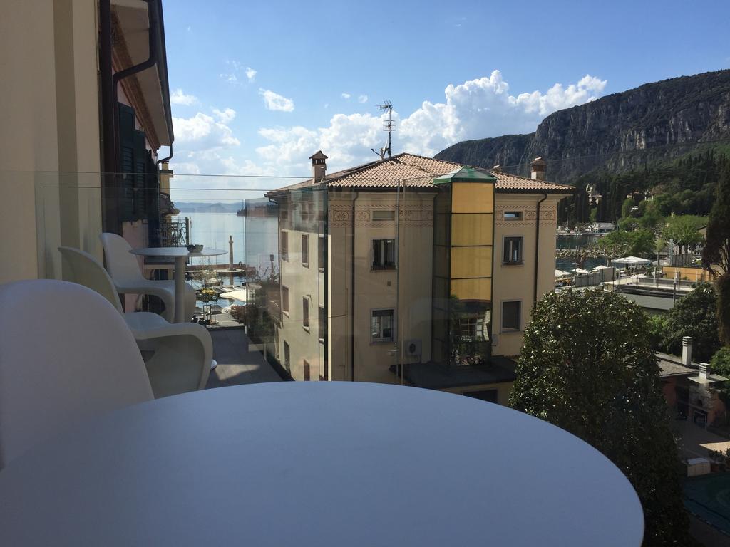 Hotel Miro' Garda  Exterior photo